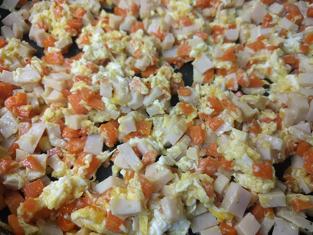 Mezcla con los huevos cuajados