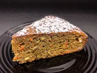 Bizcocho de zanahoria y avellana.