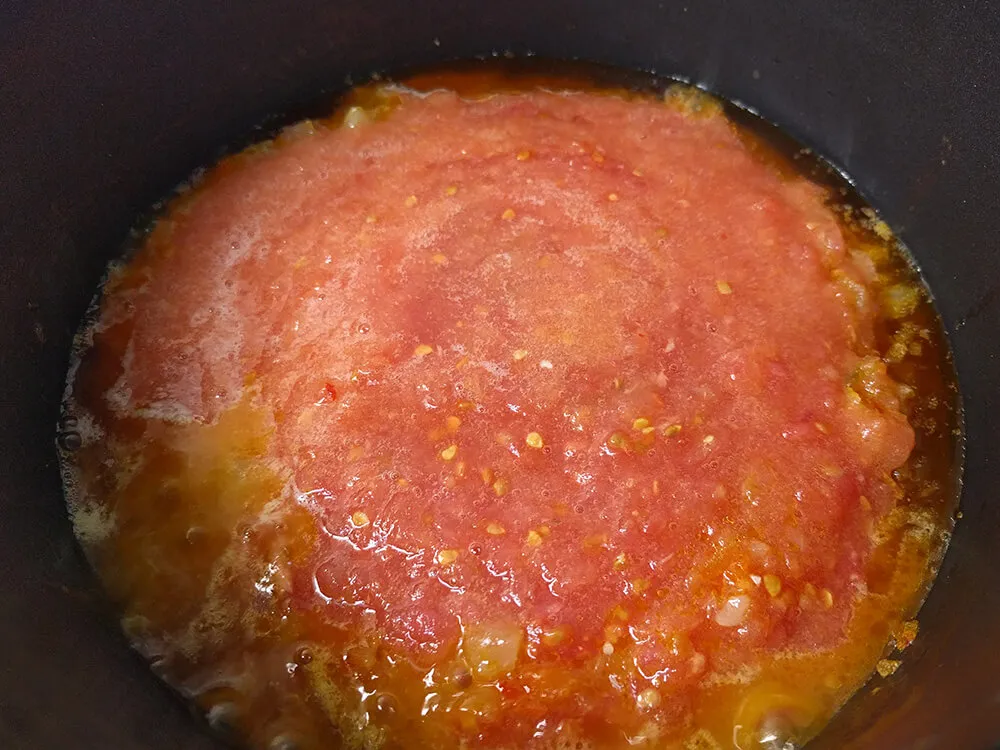 Sofrito de cebolla, pimiento y tomate