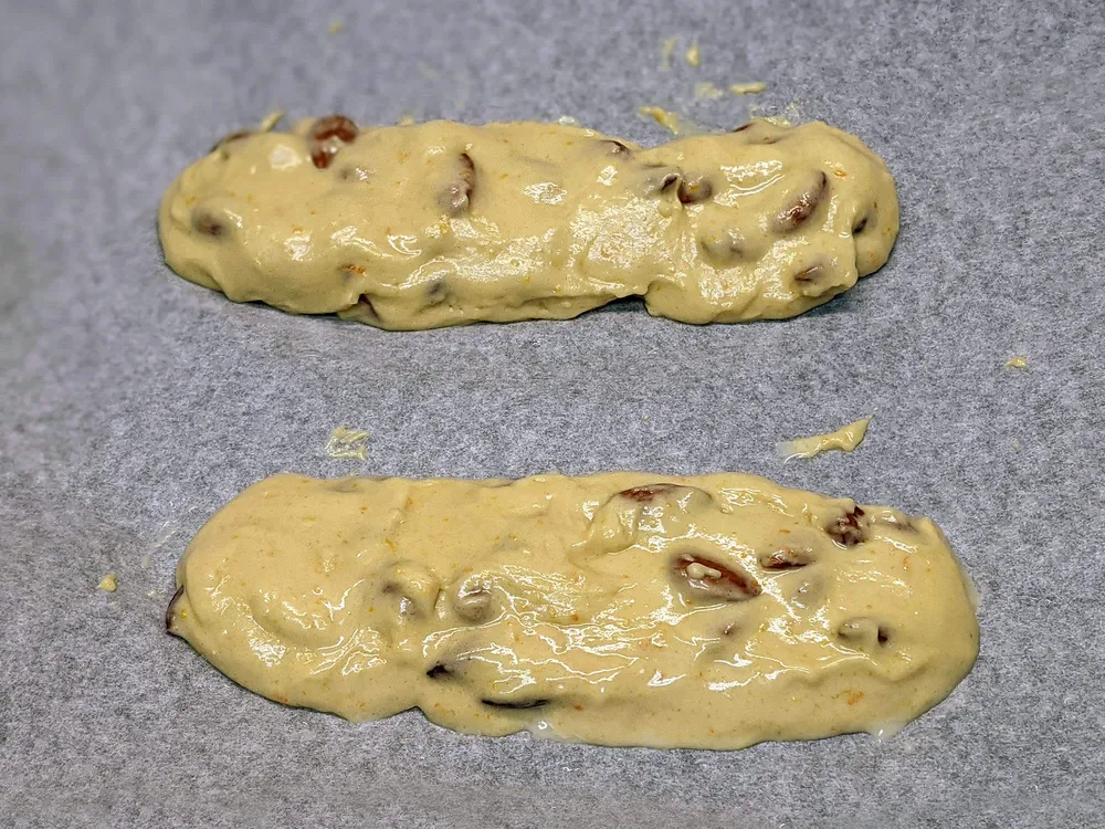 Pasta de carquiñolis lista para hornear.