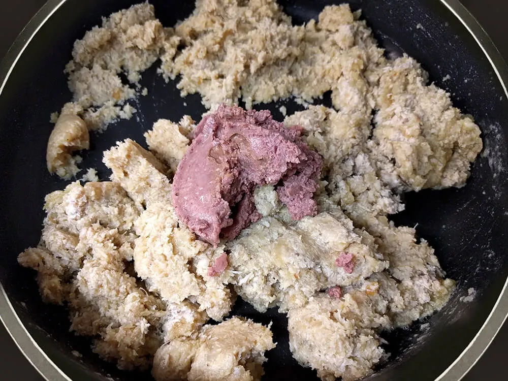 Cebolla pochada con carne picada y foie-gras