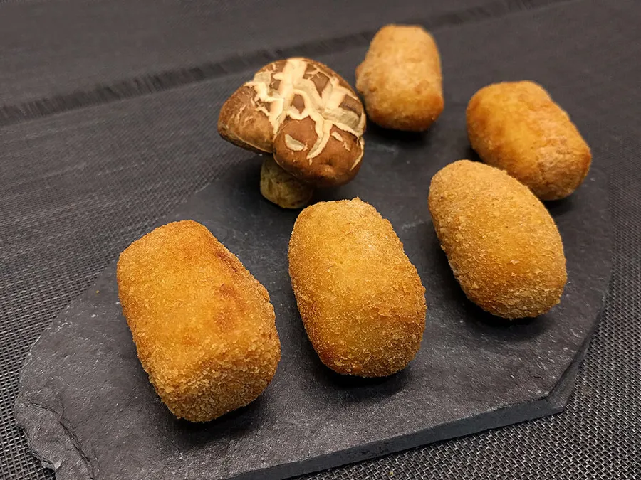 Croquetas de ceps y foie
