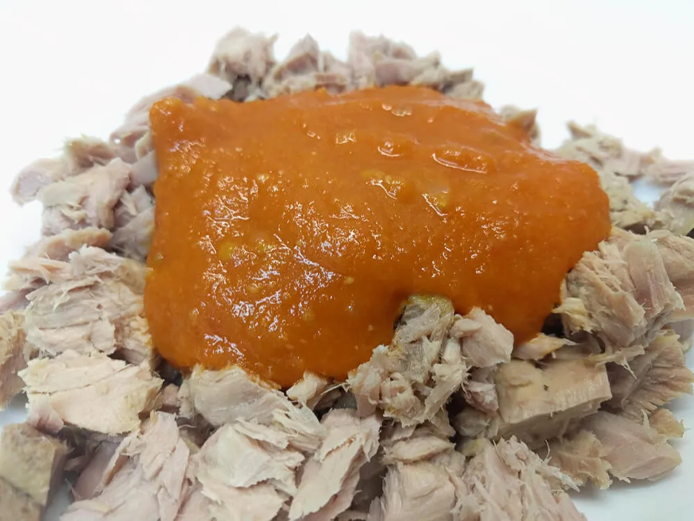 Atún con sofrito base