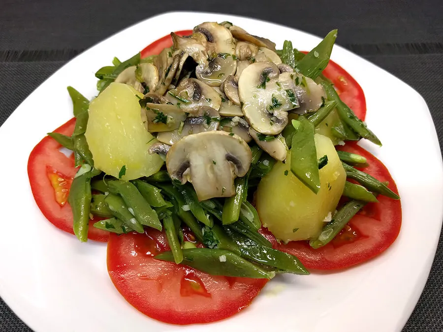 Ensalada de judías verdes con champiñones
