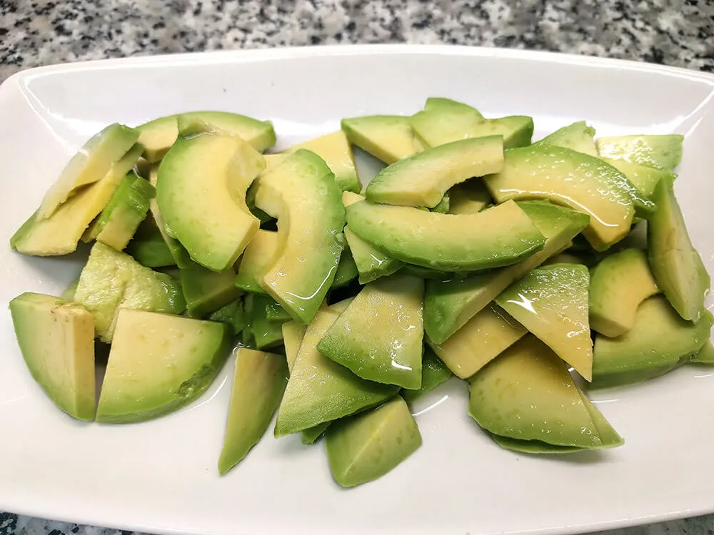 Aguacate cortado
