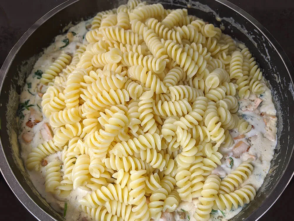 Fusilli hervidos.