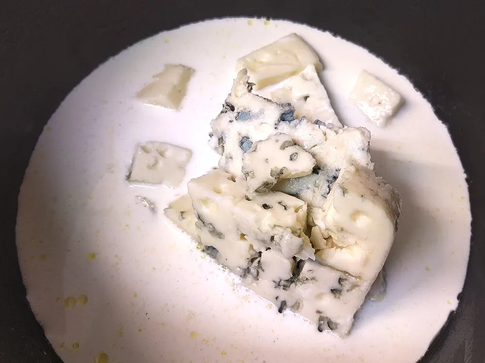 Nata para cocinar con roquefort