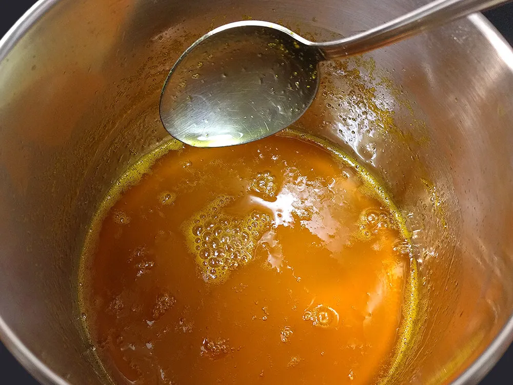 Zumo de naranja y azúcar