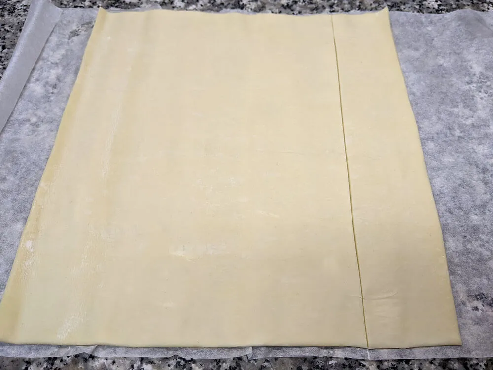 Masa de hojaldre fresca.