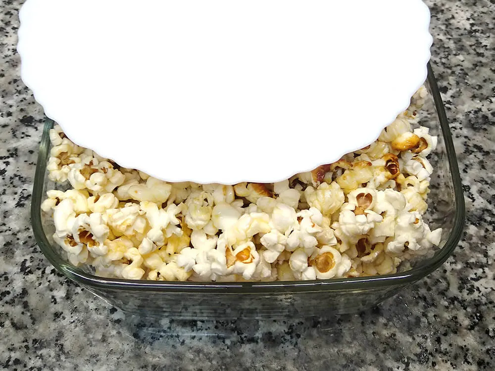 Palomitas dulces en molde.