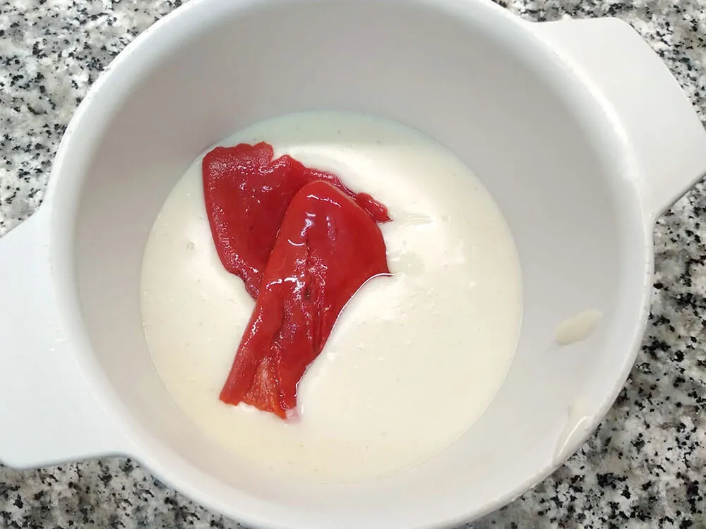 Bechamel con piquillos.