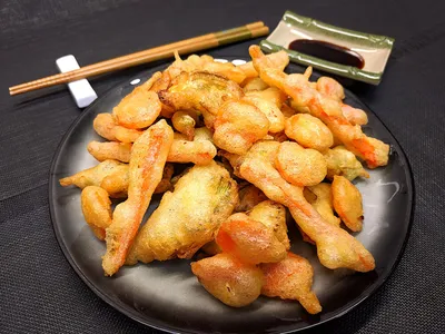 Tempura de alcachofa y zanahoria