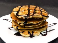 Presentación de las tortitas de plátano y nueces